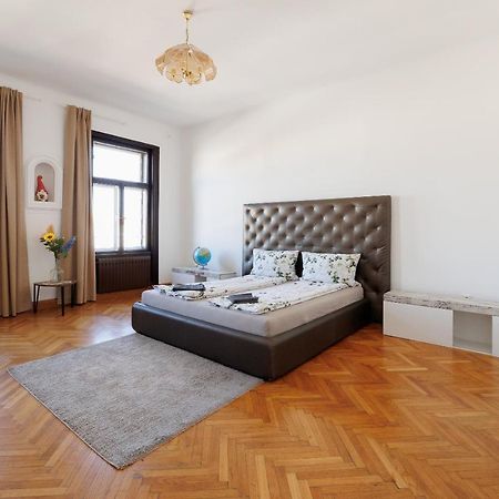 וינה Central Apartment - Private Sauna מראה חיצוני תמונה