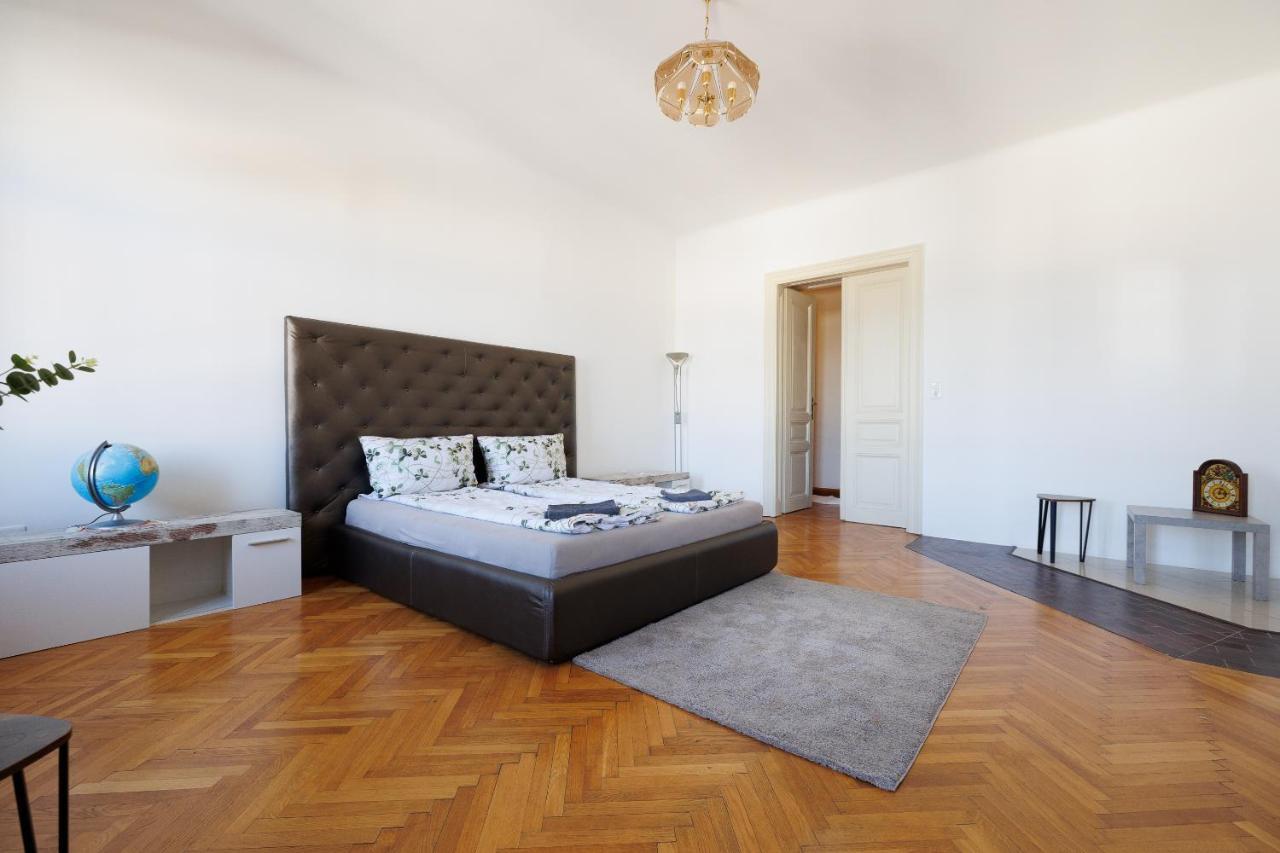 וינה Central Apartment - Private Sauna מראה חיצוני תמונה
