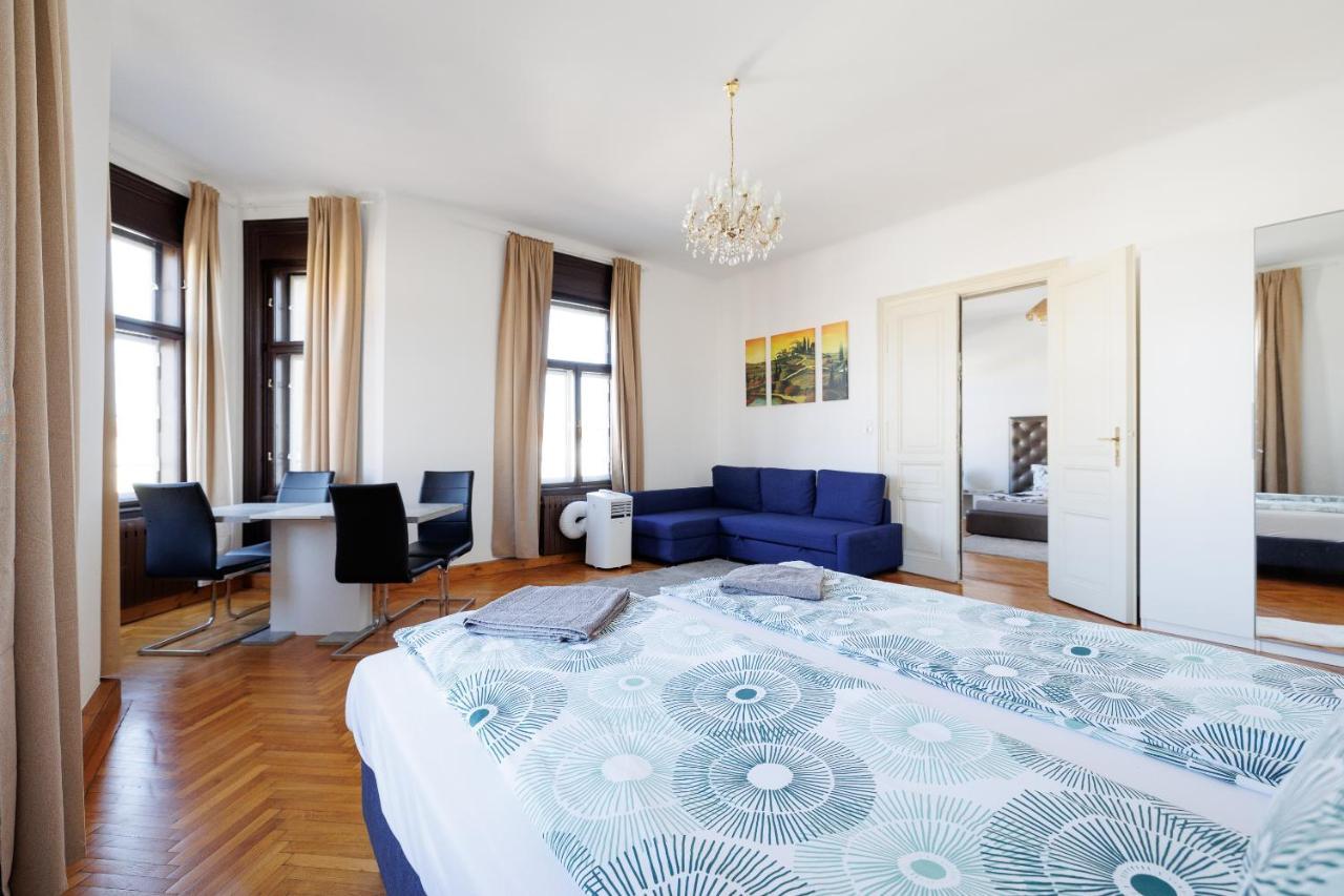 וינה Central Apartment - Private Sauna מראה חיצוני תמונה